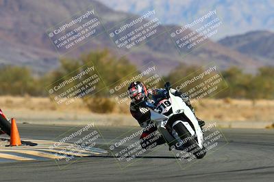 media/Jan-09-2022-SoCal Trackdays (Sun) [[2b1fec8404]]/Turn 14 (10am)/